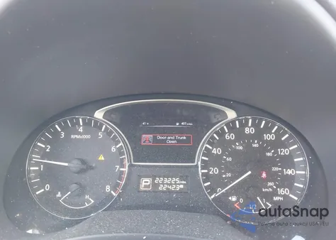 2015 Nissan Altima 2.5/2.5 S/2.5 Sl/2.5 Sv из США, поврежденный, VIN 1N4AL3AP1FN315688